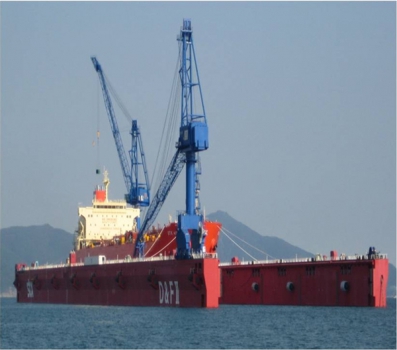 Floating Crane and Dock